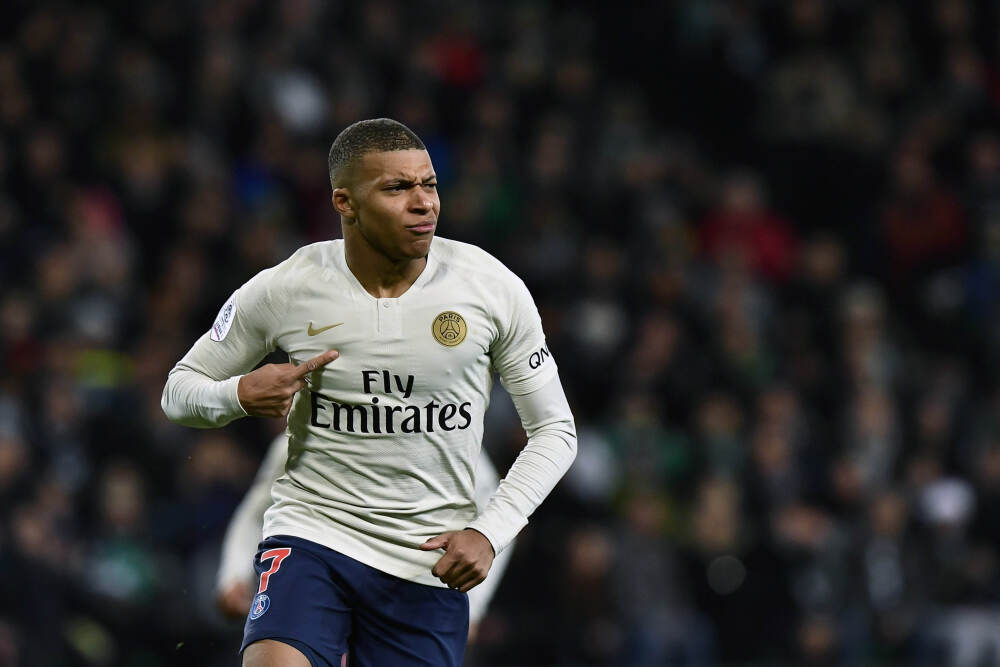 水晶宫上赛季主客场双杀热刺，此前22次交锋仅2胜3平17负